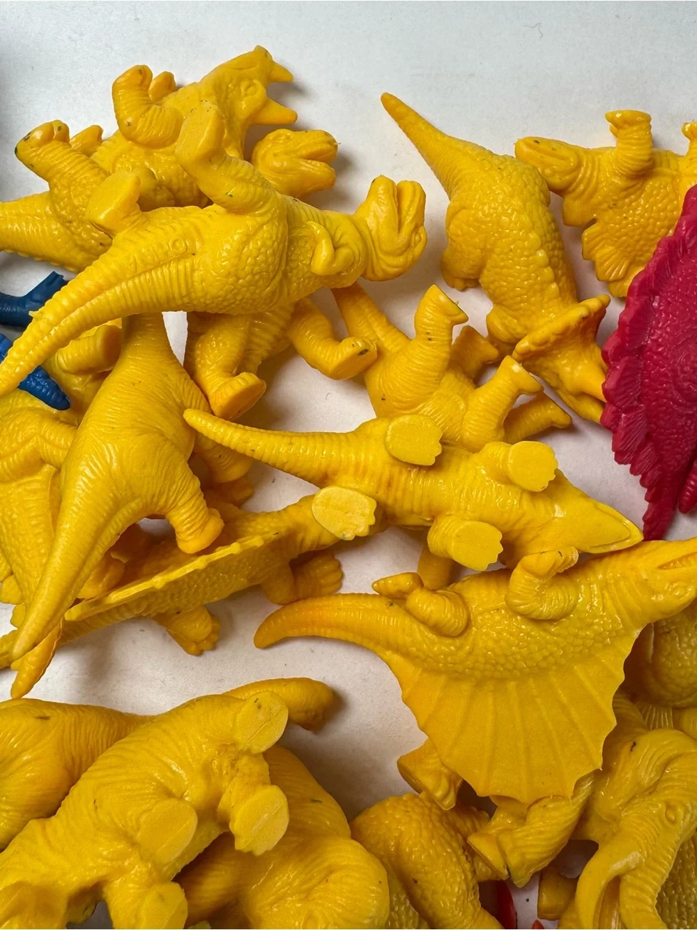 Learning Resource Mini Dinosaurs Counters Colorful Lot Of 88 Educational Toy